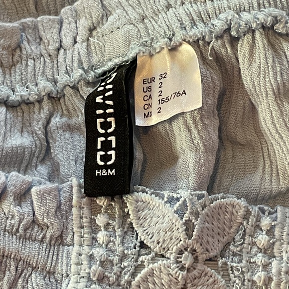 Divided H & M Women’s S Crop Top Baby Blue Gauzy Gathered Cozy Soft Trendy - Picture 9 of 12